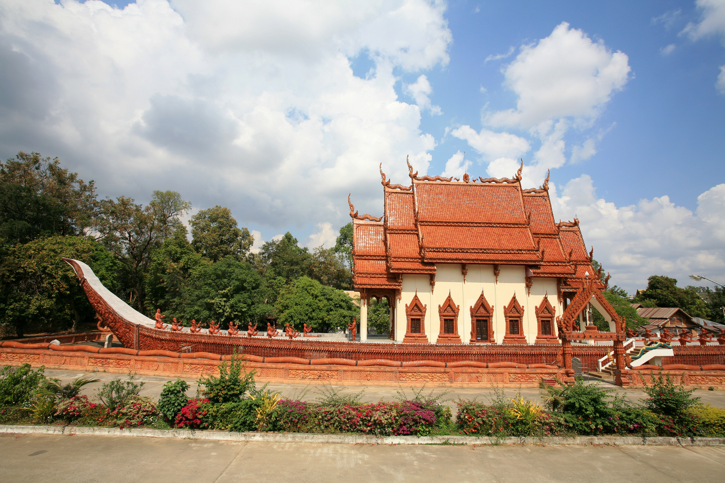 ban muang pam.webp